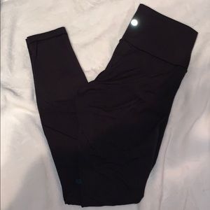 Wunder under lululemon leggings